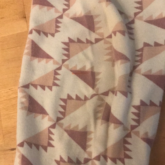 bundle of 2 kate quinn 100% organic cotton panda pants. size 2T. - Picture 2 of 4